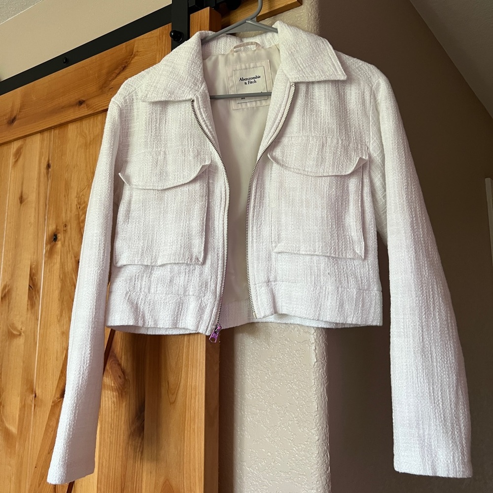 Abercrombie & Fitch White Tweed Cropped Jacket - Size Small
